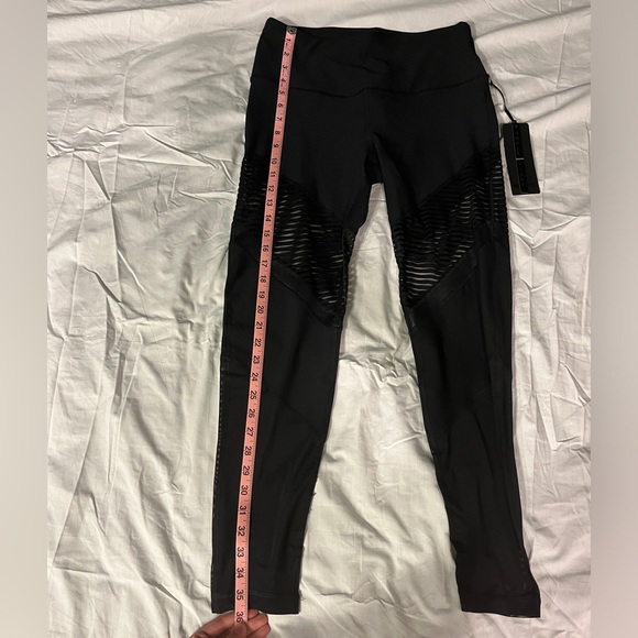 90 Degree by Reflex Black Workout Leggings with Sheer Inserts, Size L, NWT - Picture 8 of 9